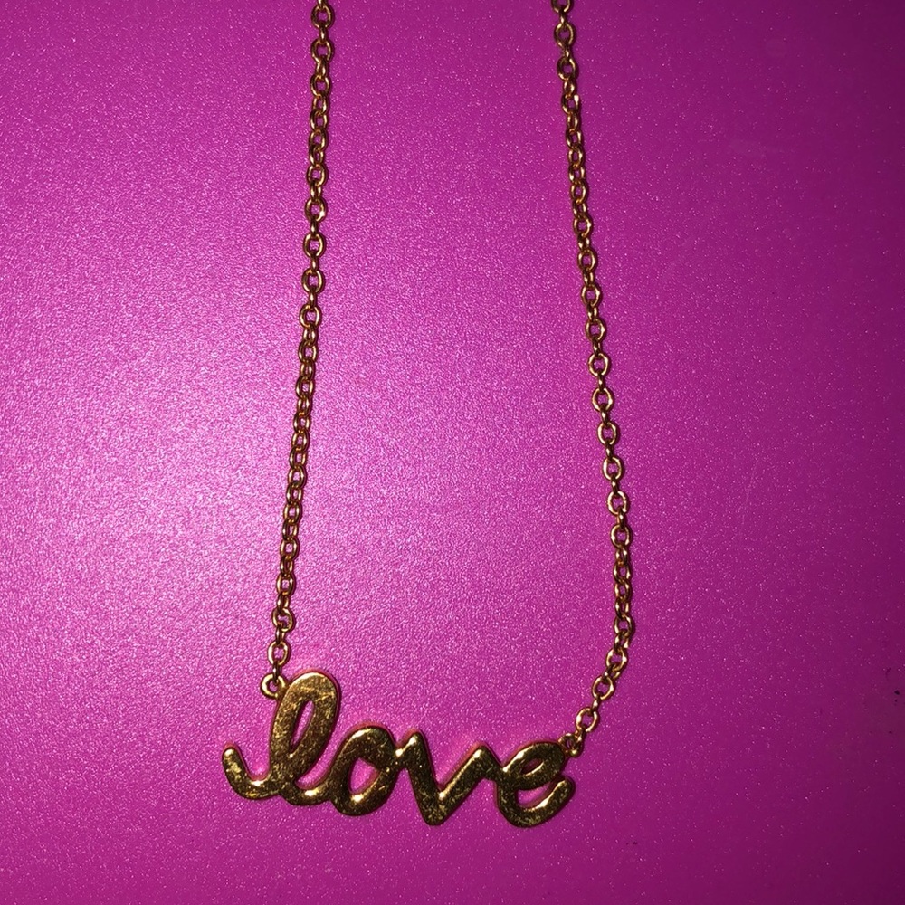LOVE NECKLACE